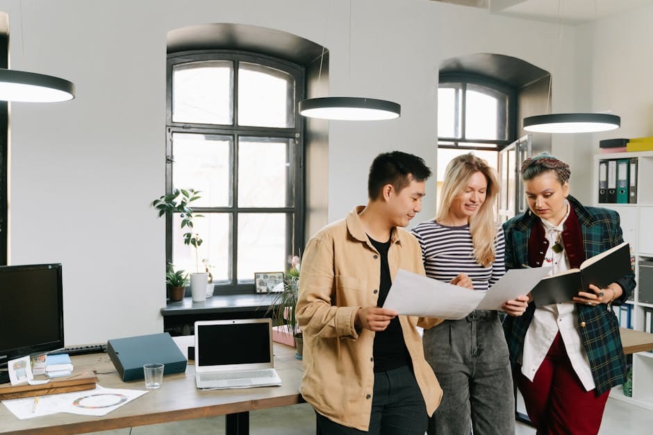 Fotos de stock gratuitas de #interior, ambiente de trabajo, atuendo casual