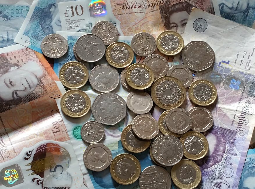 Monedas Redondas En Billetes De Papel 