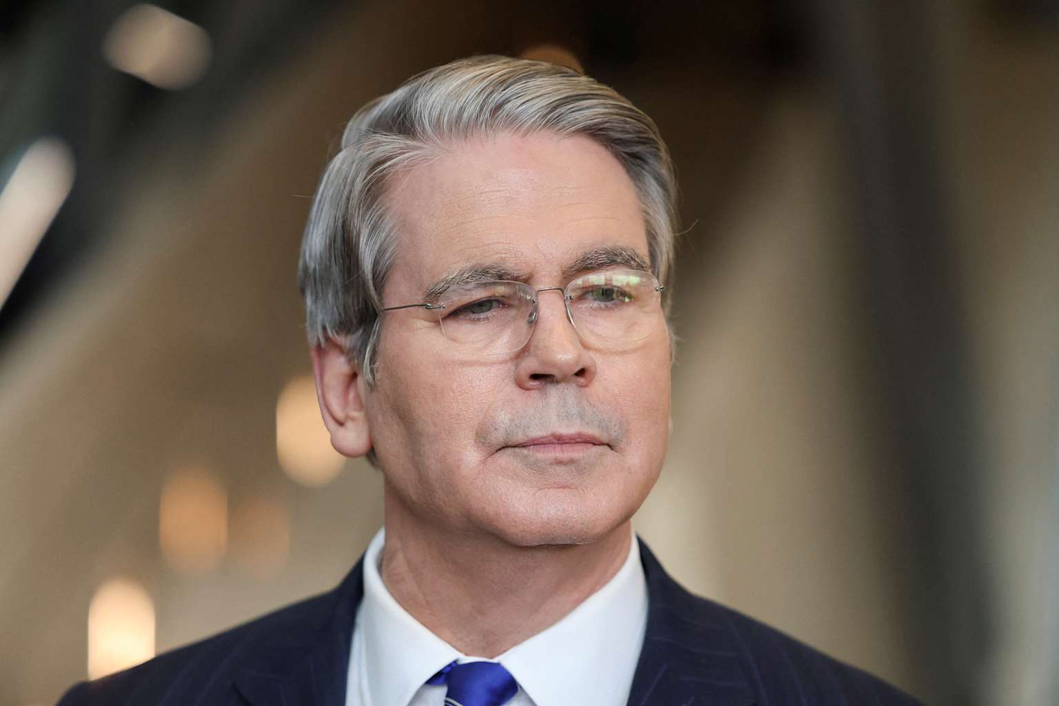 Scott Bessent, secretario del Tesoro de Estados Unidos, respalda el alza de tasas de interés del Banco de Japón.