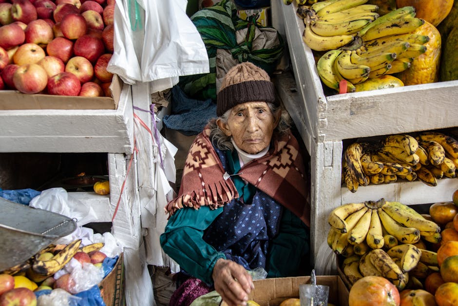 Fotos de stock gratuitas de adulto mayor, agricultura, América del sur