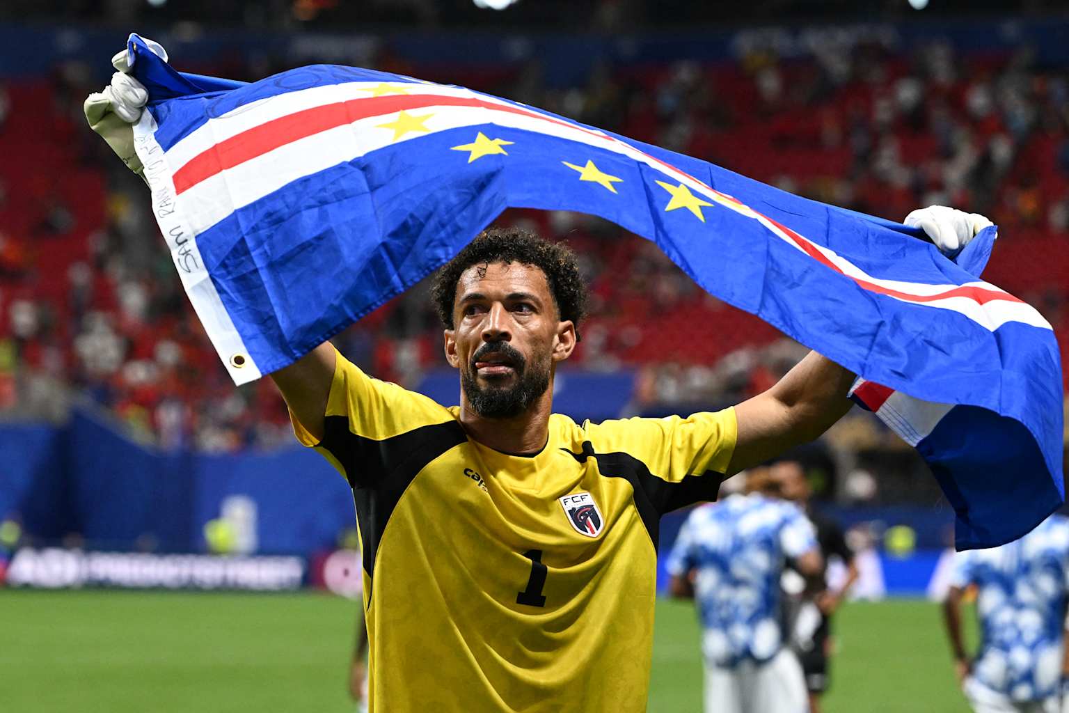 Vozinha frena a España y brilla en el Mundial, pero la visa dejó a su madre fuera