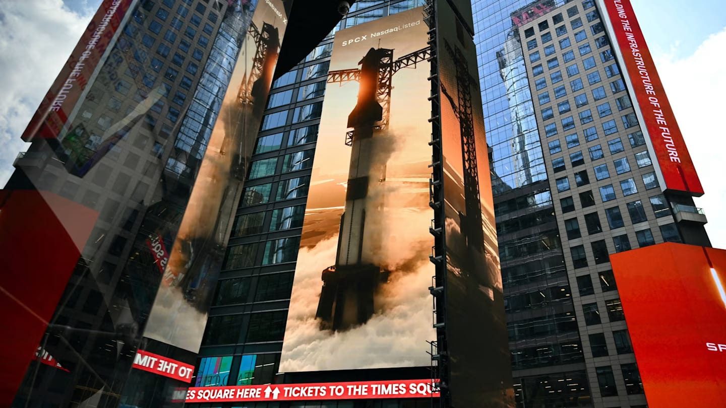 SpaceX prepara su primera emisión de bonos por 20.000 millones de dólares para refinanciar la deuda de xAI