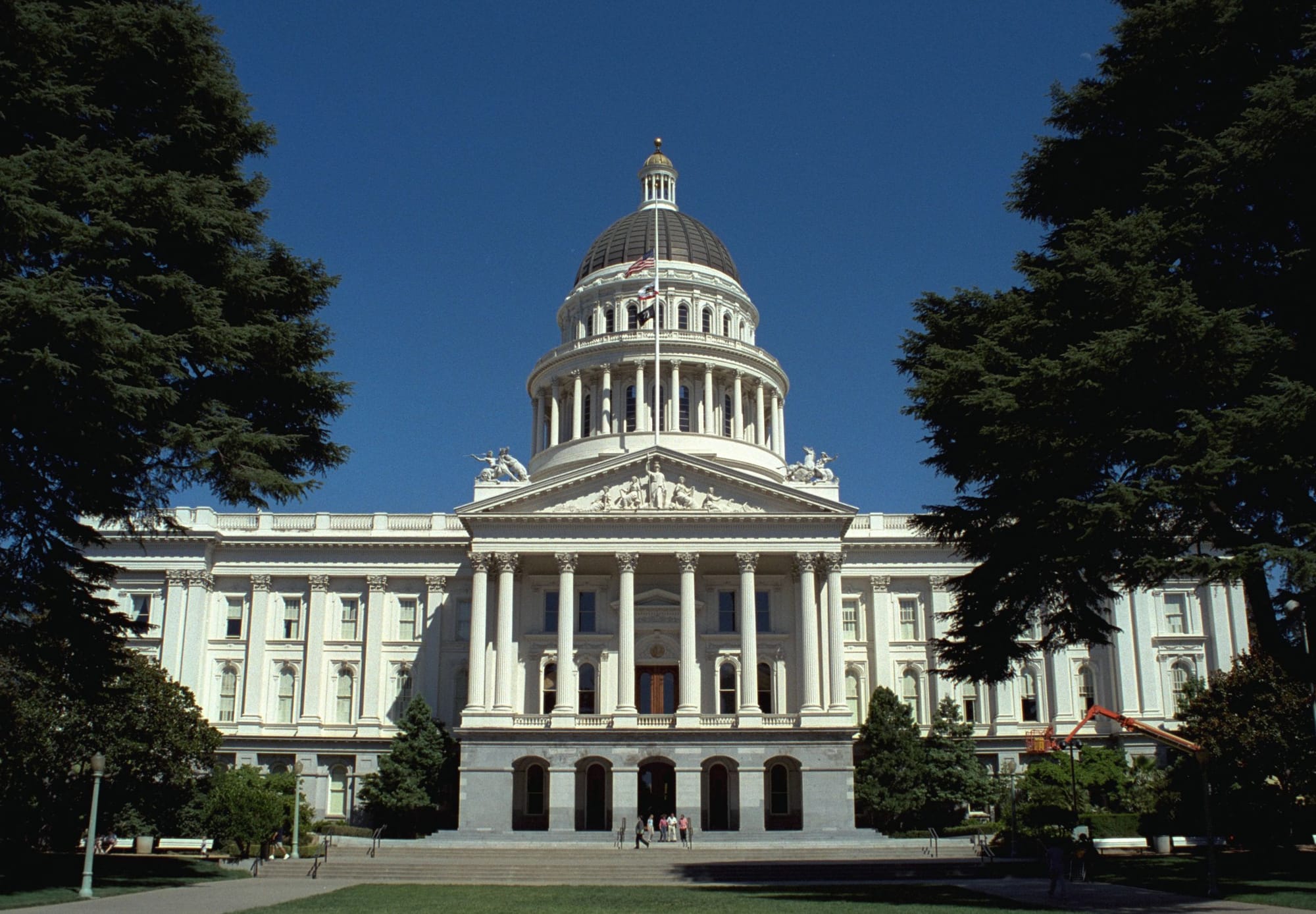 California crea la primera herramienta de EE. UU. para rastrear el desempleo por IA: aún no ve una crisis