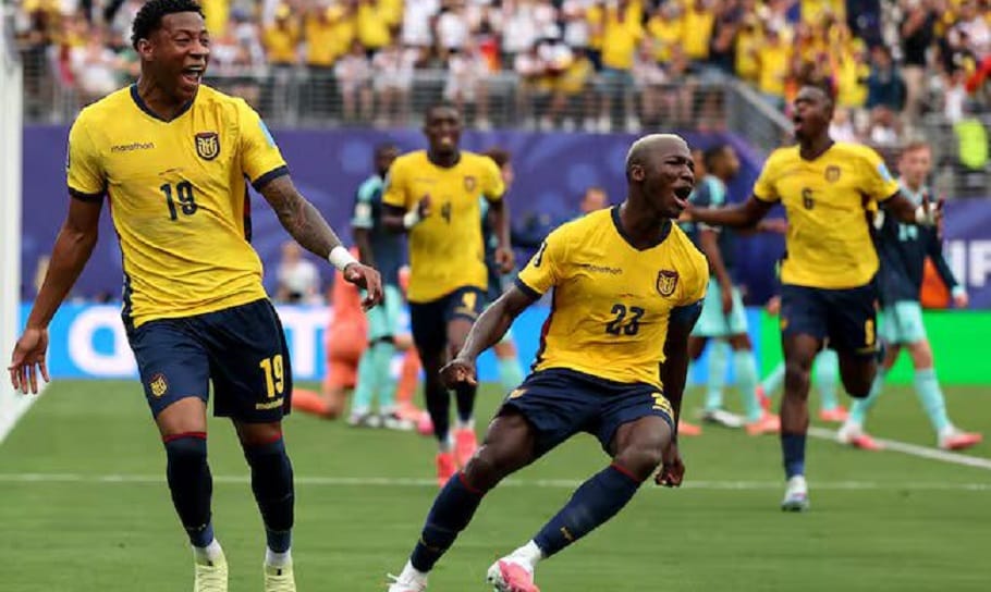 Ecuador logra la hazaña y gana 2-1 a Alemania para clasificarse a 16vos
