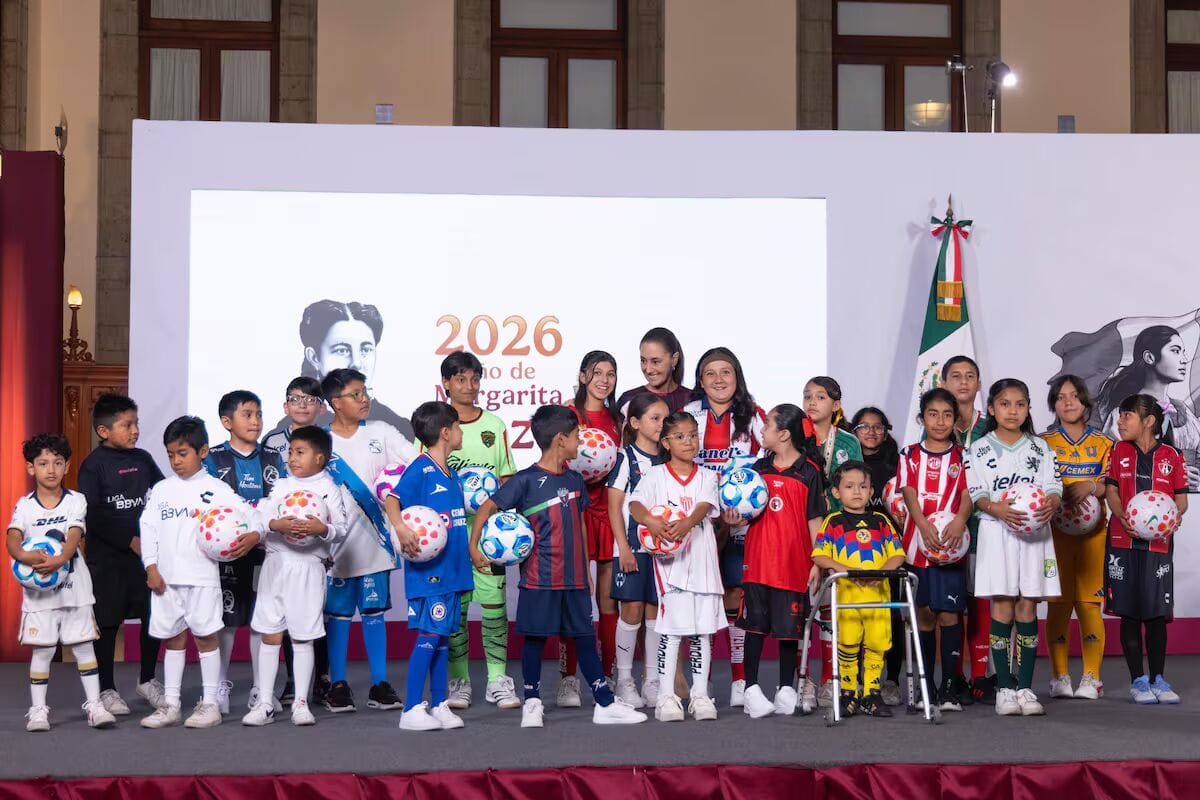 Sheinbaum y la Liga MX lanzan semillero para formar futbolistas desde la niñez