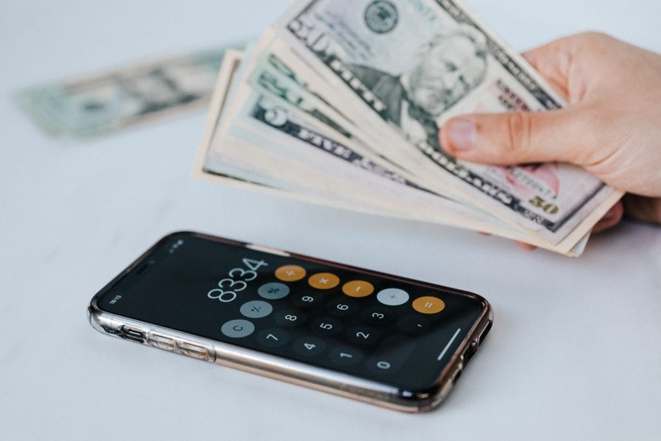 Fotos de stock gratuitas de ahorros, aplicación, aplicación de teléfono