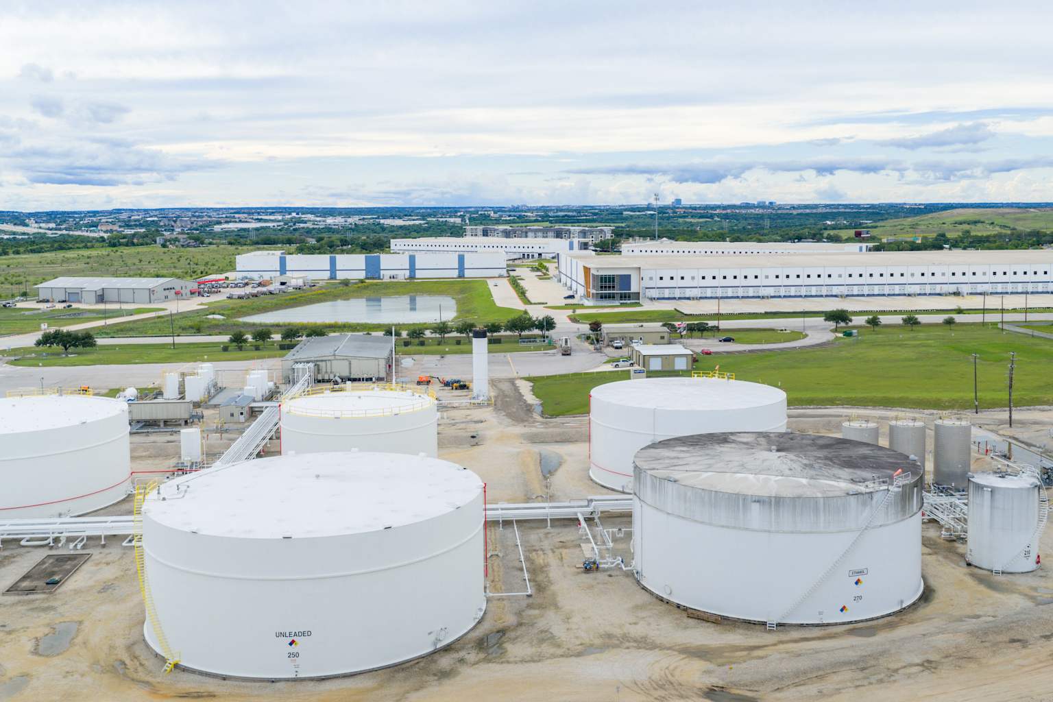 La rápida caída del precio del petróleo reduce la urgencia de una subida de tipos por parte del BCE