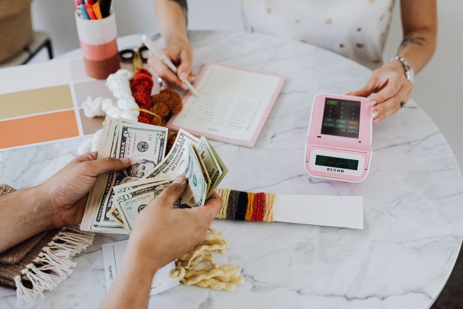 Fotos de stock gratuitas de ahorros, artesanía, beneficio