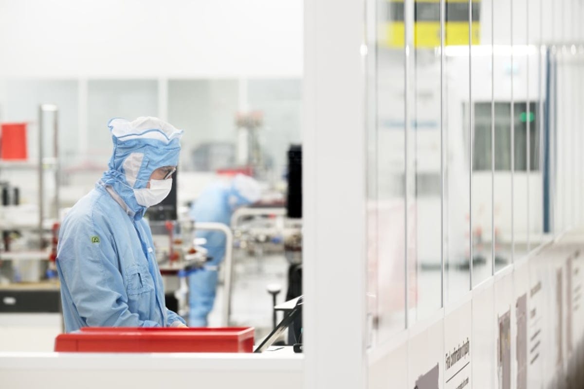 China fabrica máquinas DUV propias y reduce su dependencia de ASML