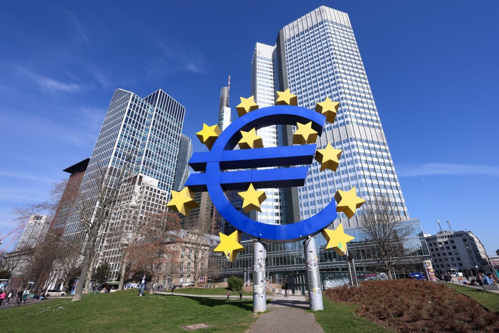 Sondeo de Reuters: el 70% de los economistas prevé un alza de tasas del BCE en septiembre.