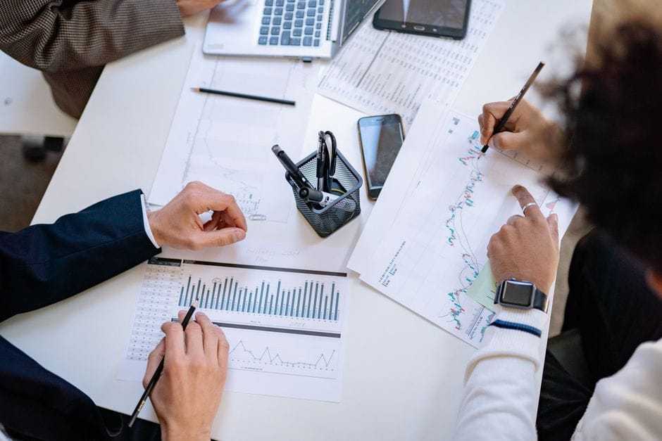 Fotos de stock gratuitas de administración, ambiente profesional, análisis de los datos