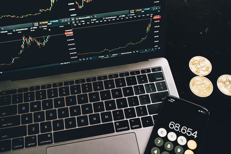 Fotos de stock gratuitas de activos criptográficos, análisis de acciones, billetera digital