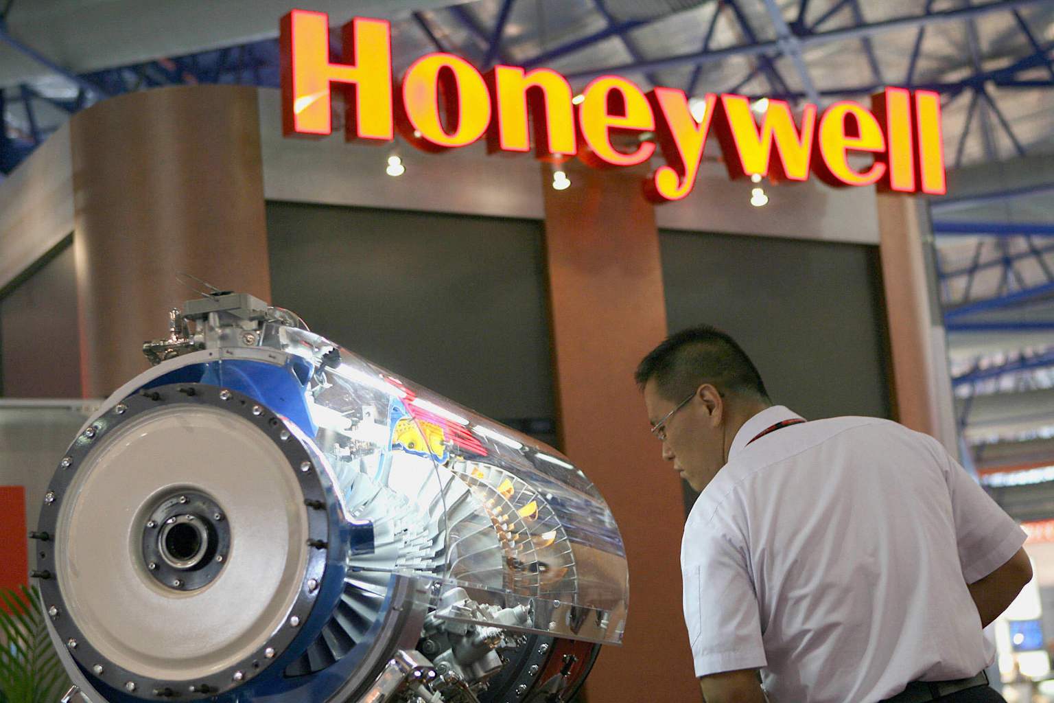 Honeywell Aero desarrolla productos de defensa para Europa fuera de los controles de exportación de EE. UU.