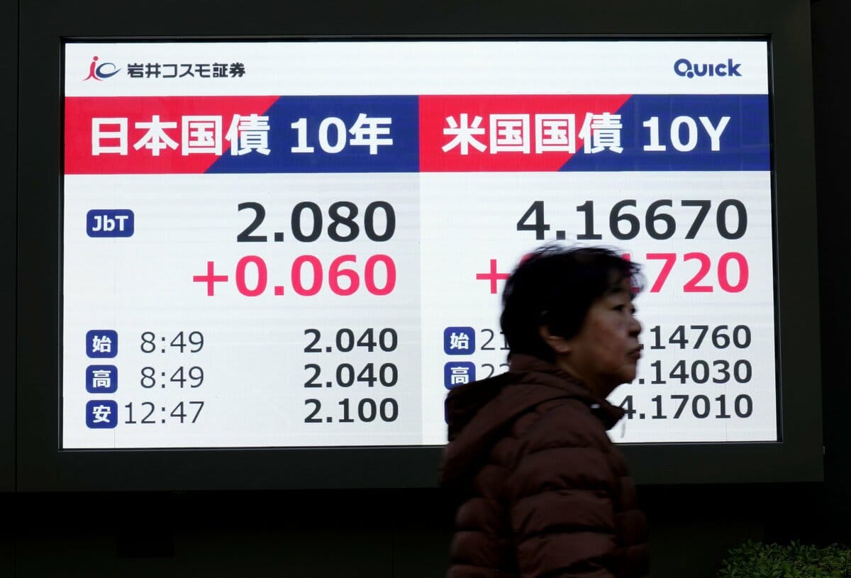 Japón evalúa corregir su plan económico tras la peor tormenta de bonos en 30 años