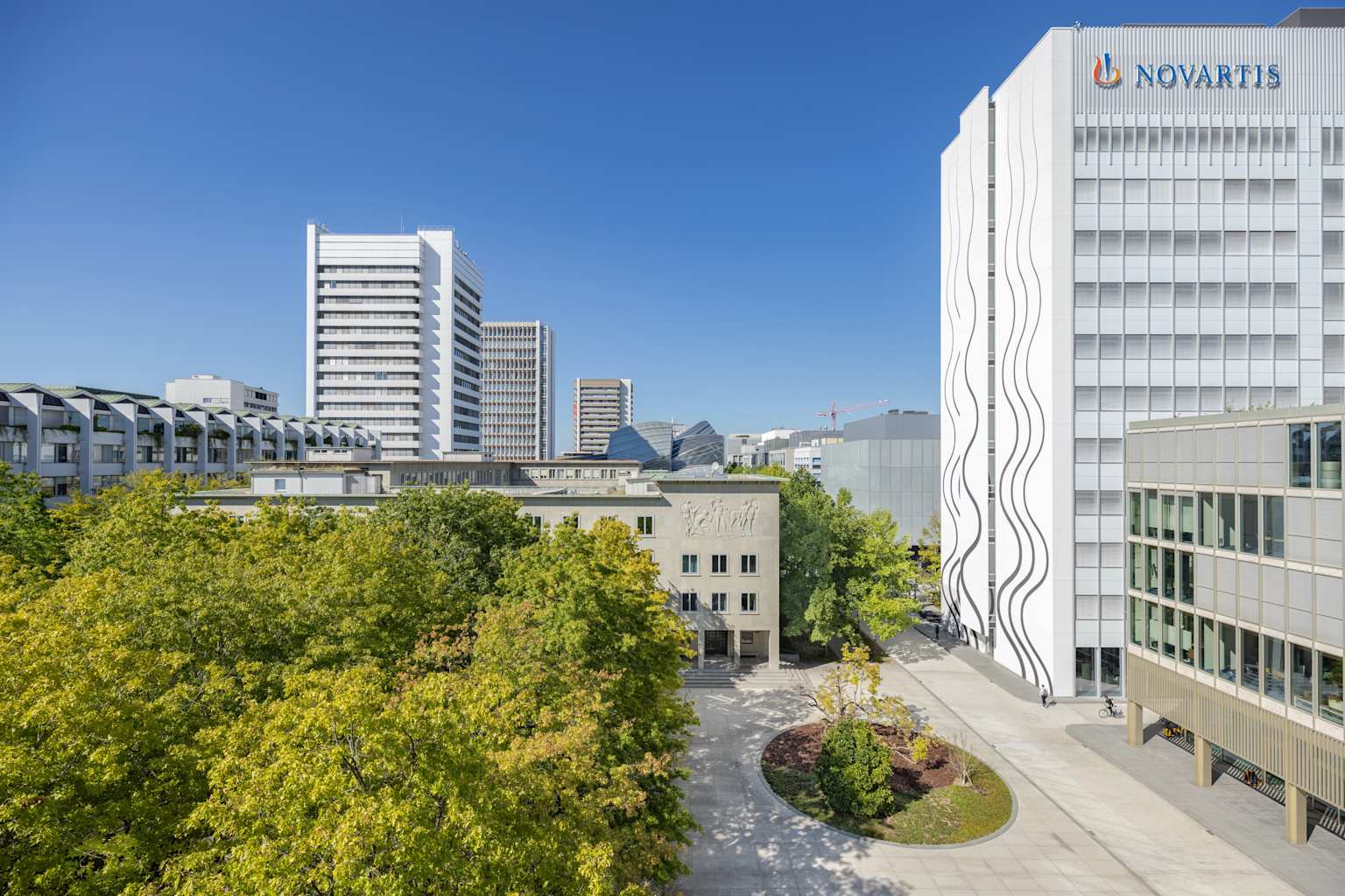Novartis acuerda la compra de la biotecnológica británica Myricx Bio por hasta 1,500 millones de dólares.