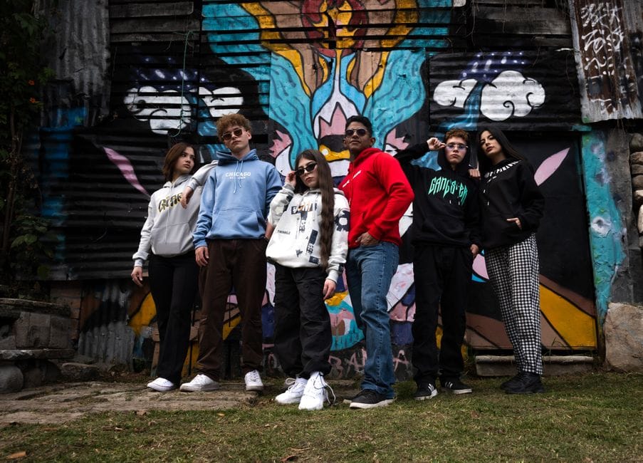 Fotos de stock gratuitas de @al aire libre, actitud genial, adolescentes