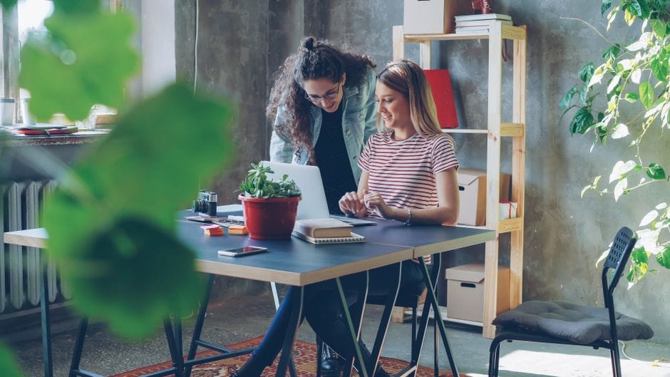 Fotos de stock gratuitas de #interior, adultos jovenes, ambiente de trabajo