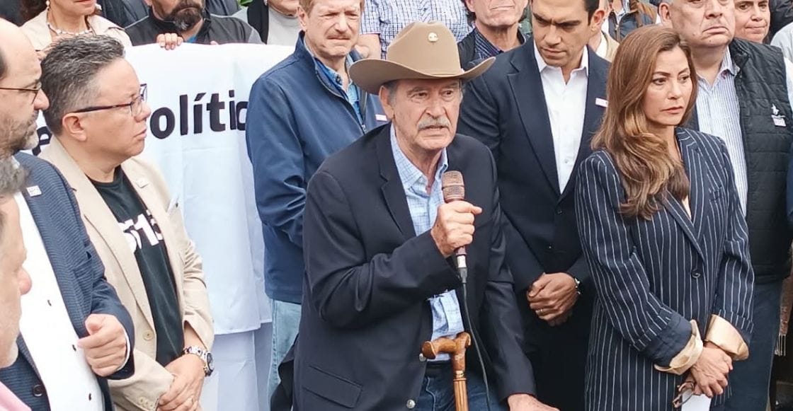 Vicente Fox sale del retiro y anuncia campaña de oposición camino al 2027
