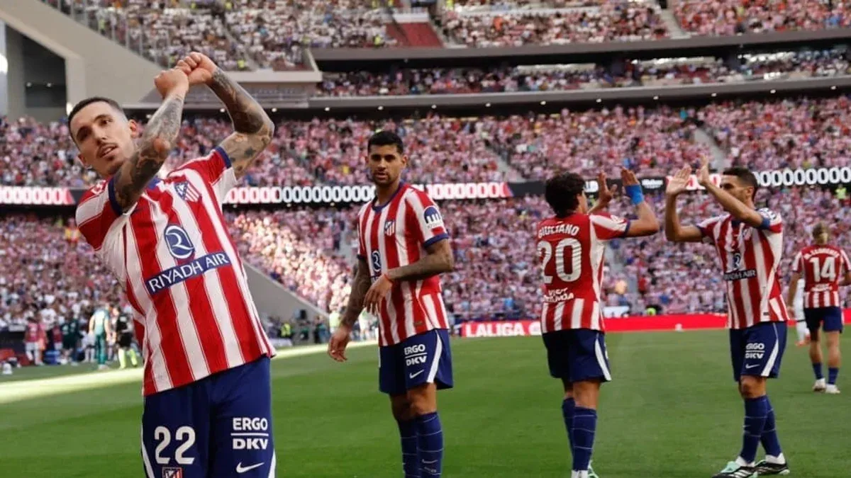 Atlético de Madrid gana el derbi 2-1 al Real Madrid y lo manda al cuarto puesto de La Liga