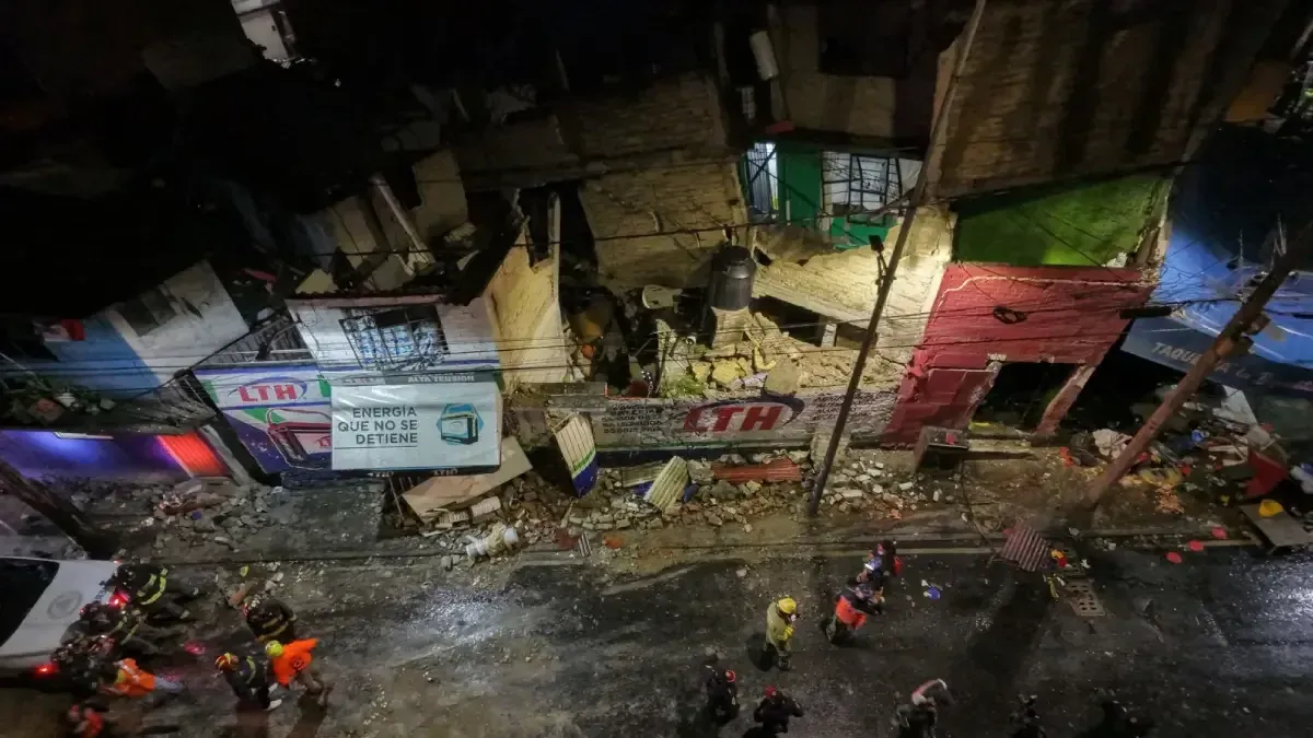 Explosión en Taquería deja 2 muertos y 14 hospitalizados