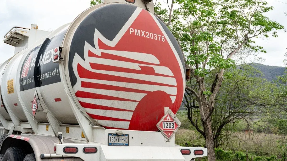 Sentencian a 4 años de cárcel a mexicano en Estados Unidos por sobornos ligados a Pemex y Petroecuador