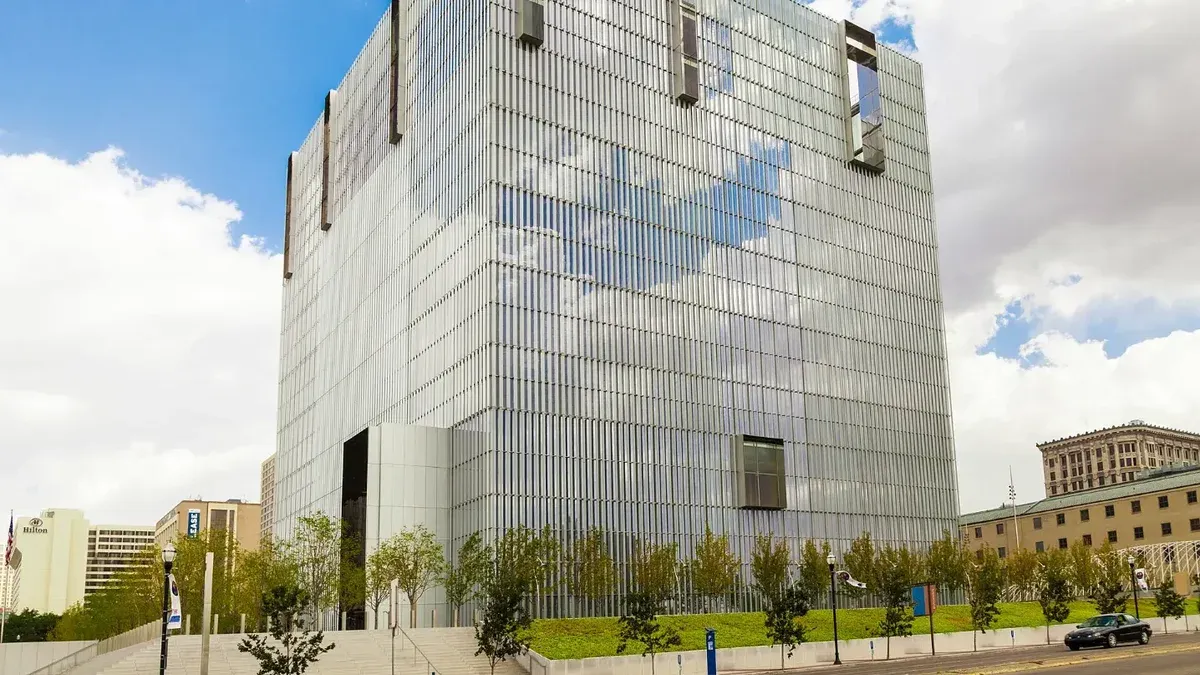 Construcción de Palacios de Justicia de EE. UU. (351 s.