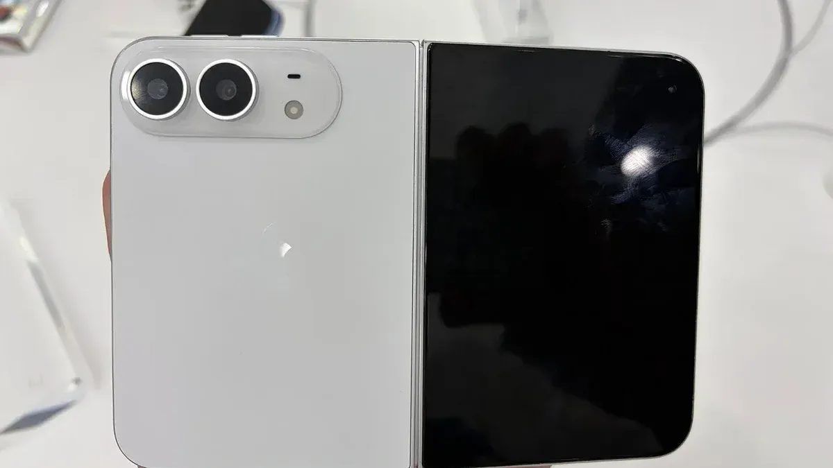 iPhone Duo fold rear