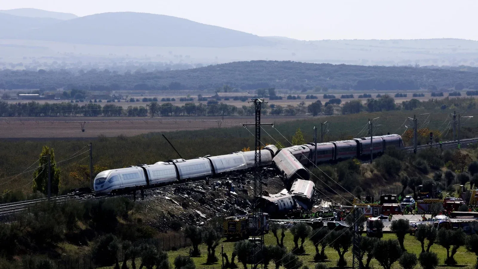 Choque de trenes de alta velocidad en Toledo, España: 68 muertos y 58 heridos de gravedad hasta ahora