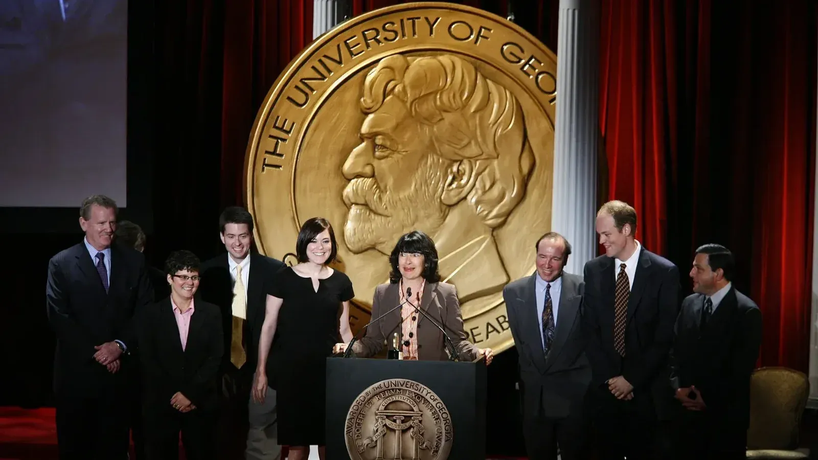 PHOTO CREDIT: ANDERS KRUSBERG / PEABODY AWARDS Christiane Amanpour and her team 67th Annual Peabody Awards Luncheon Waldorf=Astoria Hotel New York, NY USA June 16, 2008