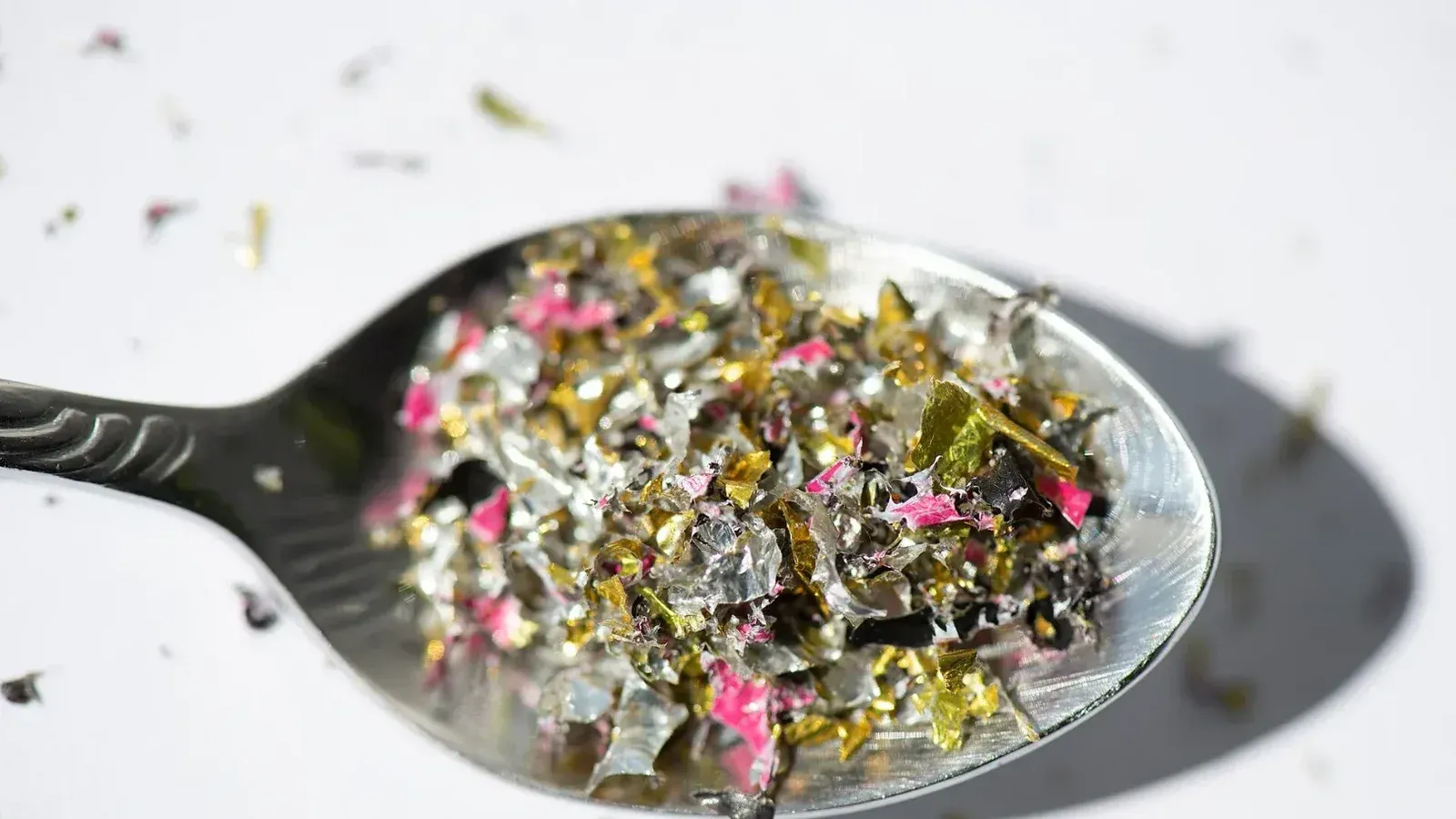 Illustration photos - microplastics