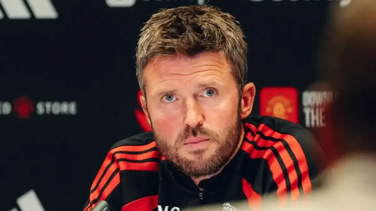 Michael Carrick y el discurso que ilusiona a los Red Devils: “Manchester United es más grande que cualquier individuo”