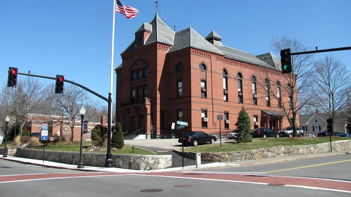 Ayuntamiento de Cantón, Cantón Massachusetts