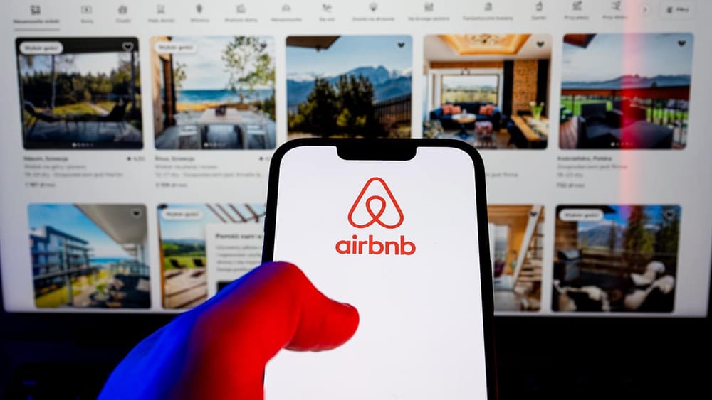 Airbnb se transforma en el "Amazon de los viajes" con hoteles, renta de autos y súper a domicilio imagen del post