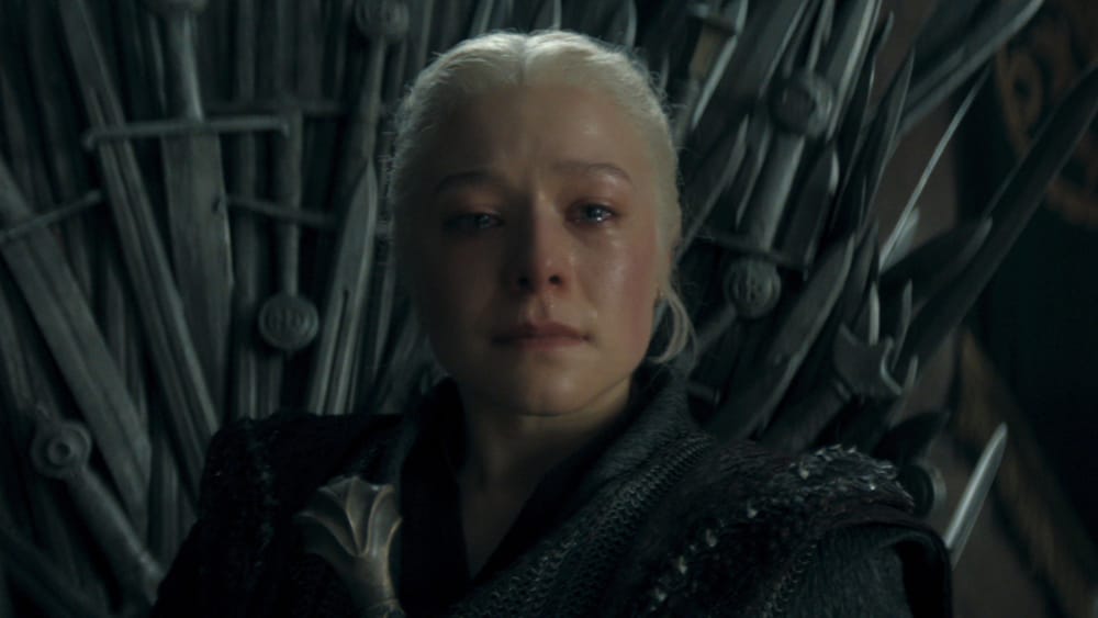 House of the Dragon 3x02: Rhaenyra toma el Trono de Hierro, cae Otto Hightower y Aemond queda al borde de la muerte imagen del post