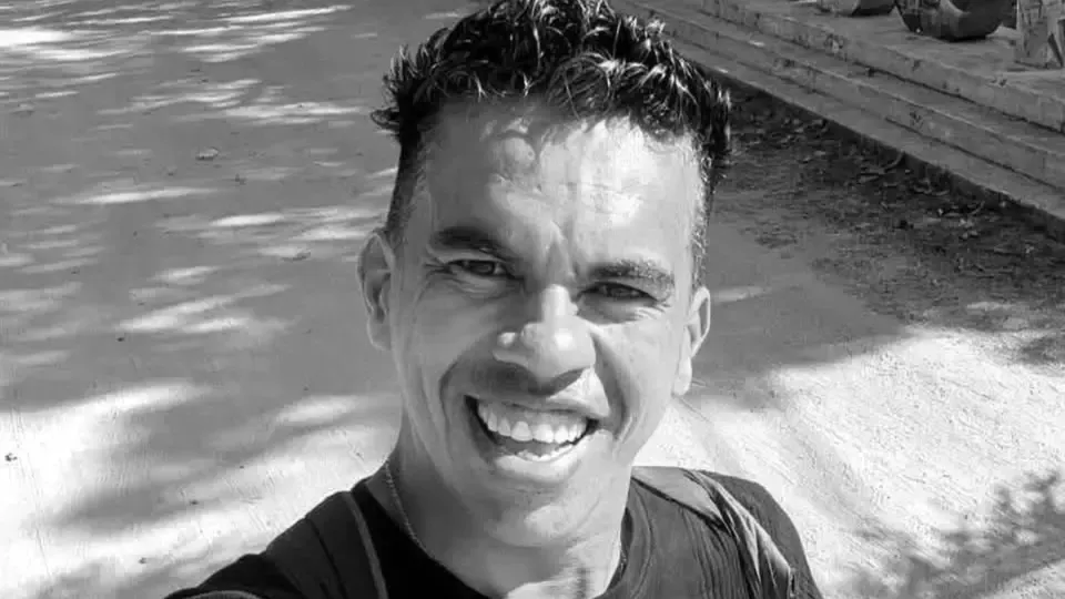 Hallan sin vida al periodista y activista ambiental Alex Serna en Guerrero imagen del post