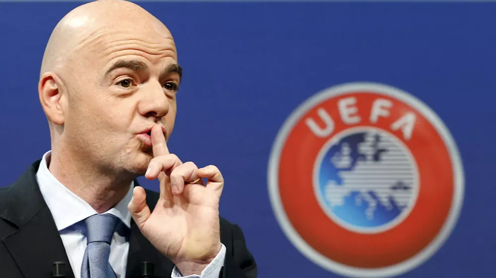 UEFA explota contra Infantino y su pretensión de vender parte del Mundial FIFA a inversores privados imagen del post