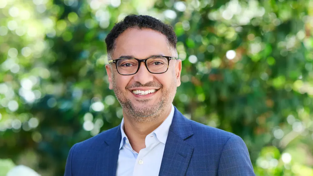 Scale AI nombra CEO a Francis deSouza, ex COO de Google Cloud, un año después de la salida de Wang imagen del post