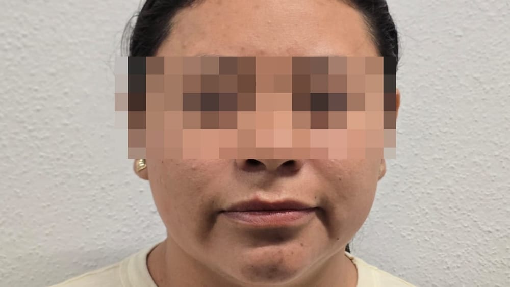 Detienen por extorsión a la viuda del alcalde de Temoac y al jefe de Policía imagen del post