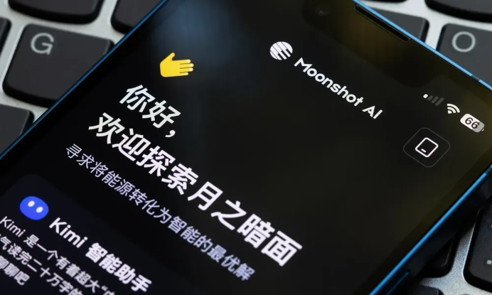 Kimi K3, el mayor modelo de IA de China, superaría a Claude Opus 4.8, según el FT imagen del post