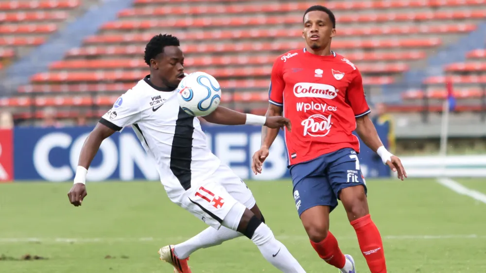Medellín 2-2 Vasco da Gama: el DIM dejó escapar dos ventajas en el estreno de Perea imagen del post