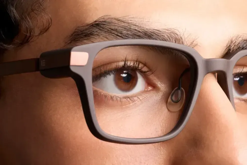 Even Realities alcanza los 1,000 millones de dólares con sus lentes sin cámara imagen del post