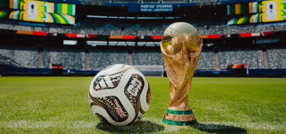 Trionda Final: el balón con el que se disputarán los últimos 4 partidos del Mundial de la FIFA 2026 imagen del post