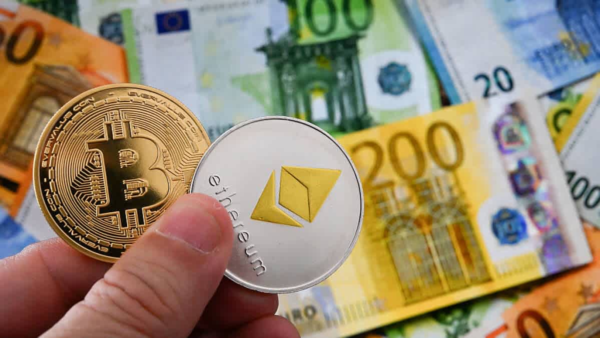 Bitcoin recupera los 60,000 dólares tras tocar su mínimo de 2026 y reaviva a las empresas cripto en bolsa imagen del post