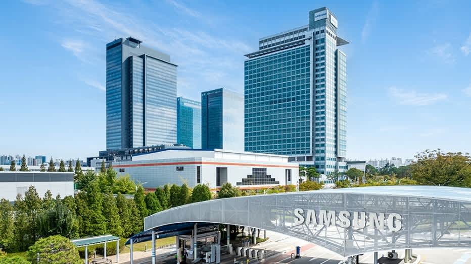 Cruel paradoja en Samsung: la división móvil sufre su primera pérdida histórica ante el auge de los chips imagen del post