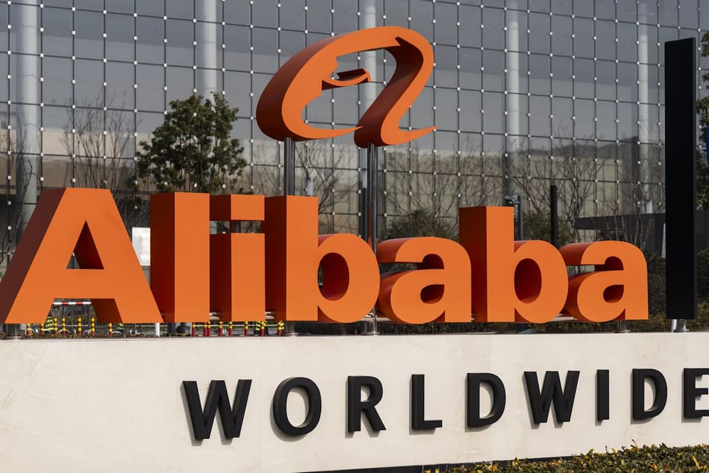 El crecimiento en la nube y un revés al Pentágono disparan las acciones de Alibaba un 13% imagen del post