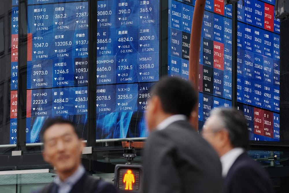 El Nikkei se desploma en Tokio contagiado por la venta masiva global de chips de inteligencia artificial imagen del post