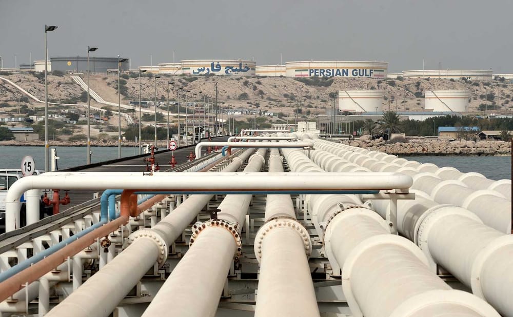 El petróleo frena su racha alcista ante el inminente inicio de las sanciones de EE. UU. a Irán imagen del post