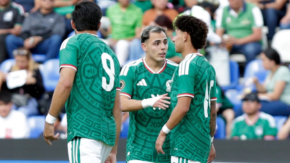 México 3-0 Antigua y Barbuda: tres goles en 47 minutos y el liderato del Grupo B imagen del post