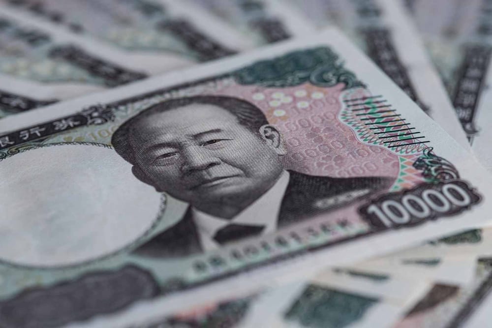 Japón cambia de estrategia: planea "emboscadas" financieras mientras el yen cae a su peor nivel en 40 años imagen del post
