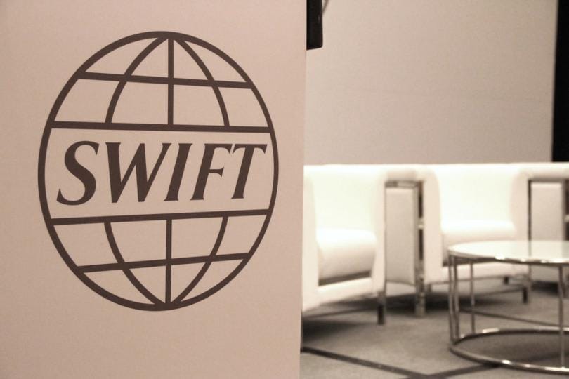 La batalla por los pagos globales: Swift activa su blockchain mientras el BRICS afina su alternativa imagen del post
